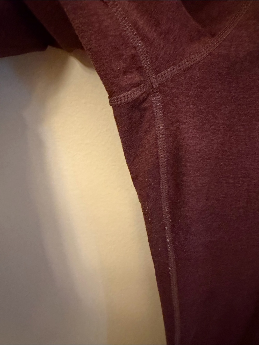 Vuori Maroon Women’s Jogger Pants with Drawstring - Picture 3 of 5